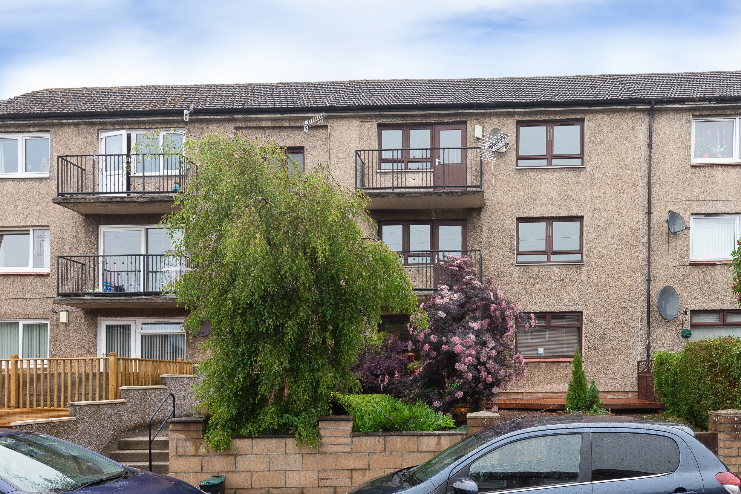 Properties for Sale 14 Myrekirk Terrace – Under Offer