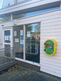 Defibrillator